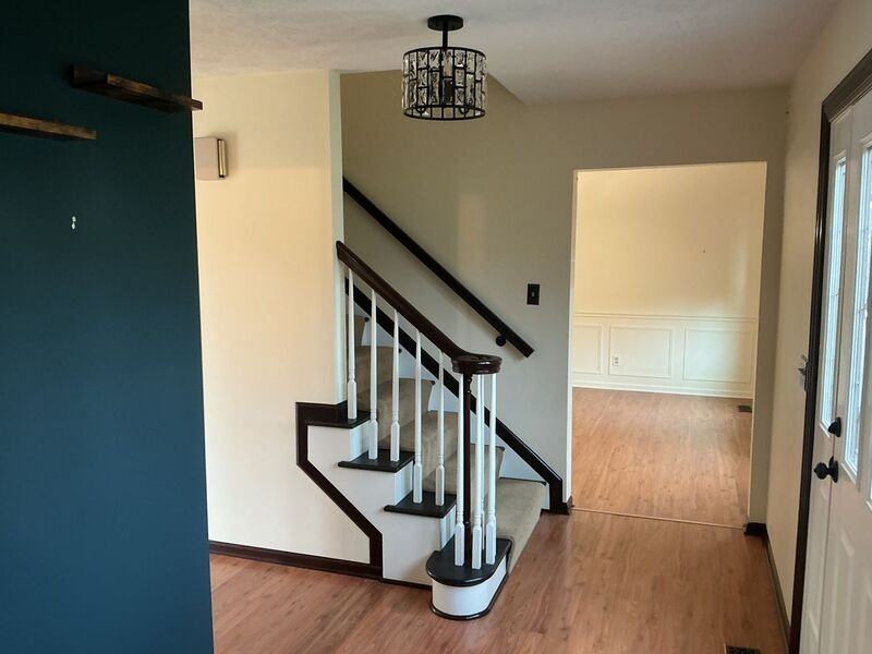 1851 Foxhollow Dr - Photo 2 of 50