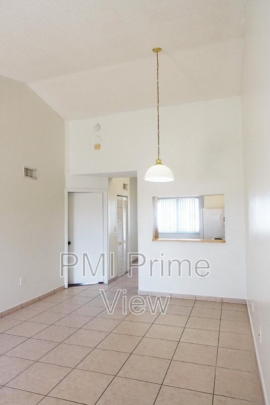 6425 Sw 130th Pl #710 - Photo 7 of 37