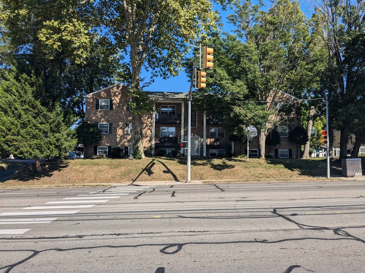 225 W. Chester Pike - Photo 6 of 7