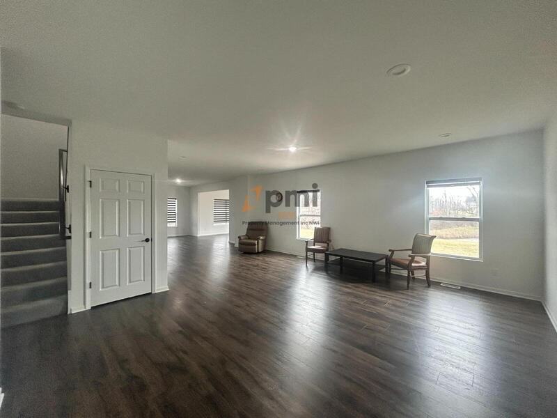 5625 Burr Ridge Cir - Photo 6 of 27