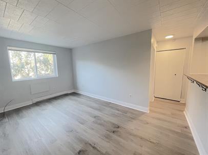 471 Tecumseh Road West - Photo 7 of 22