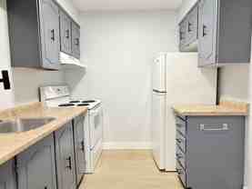 4 Dufferin Street - Photo 1 of 1