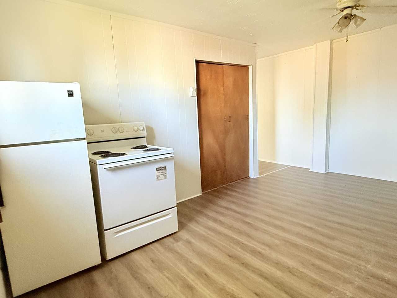 2452 Pillette Road - Photo 6 of 11