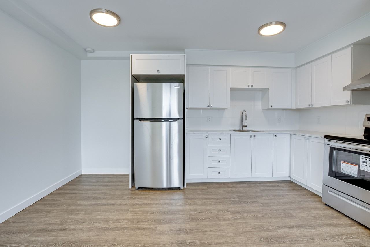 1985 Westcott Road - Photo 2 of 12