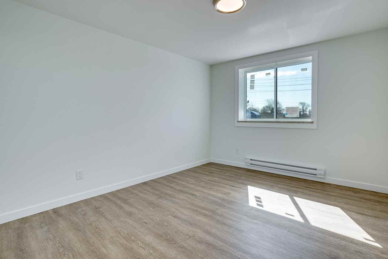 1985 Westcott Road - Photo 5 of 12