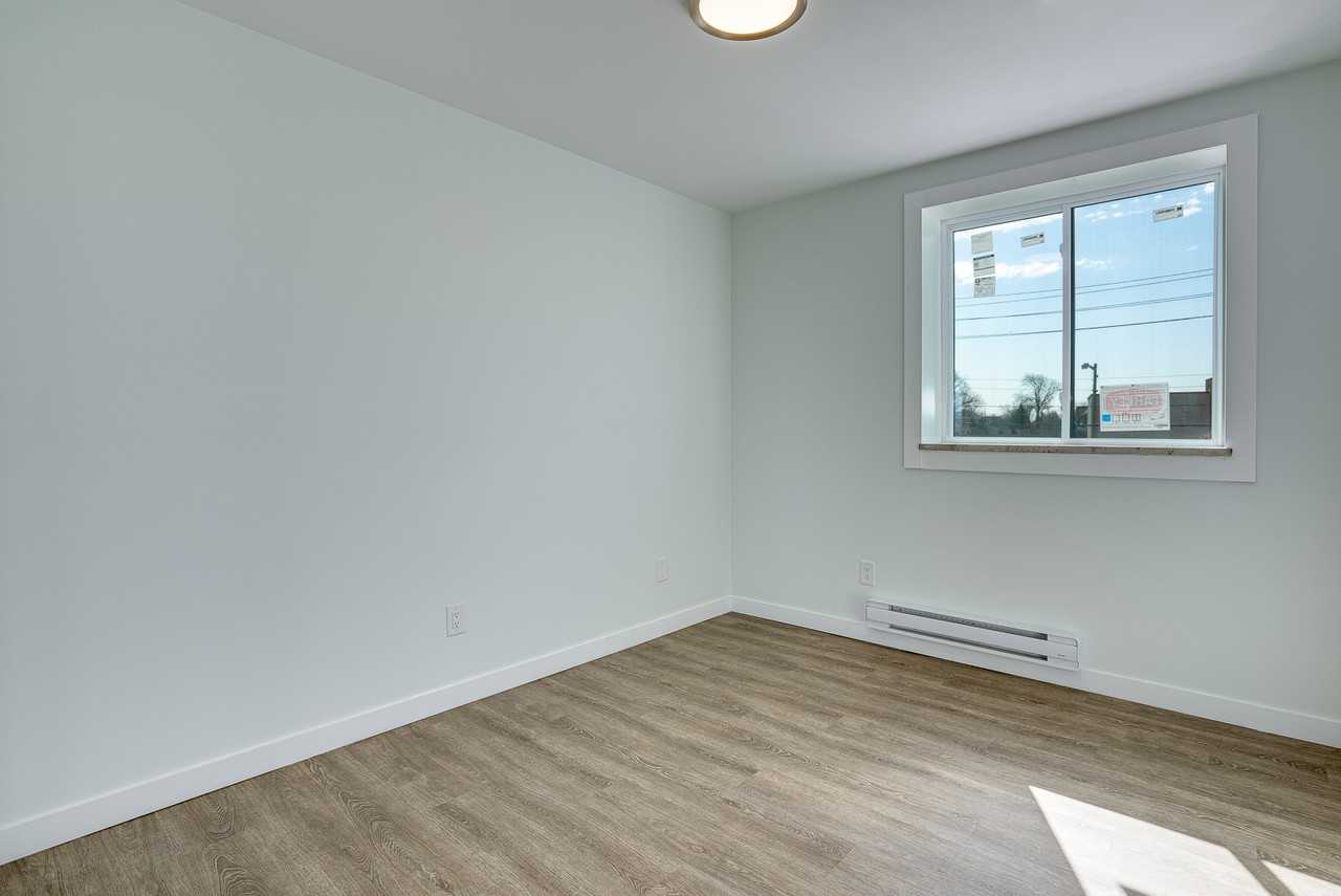 1985 Westcott Road - Photo 7 of 12