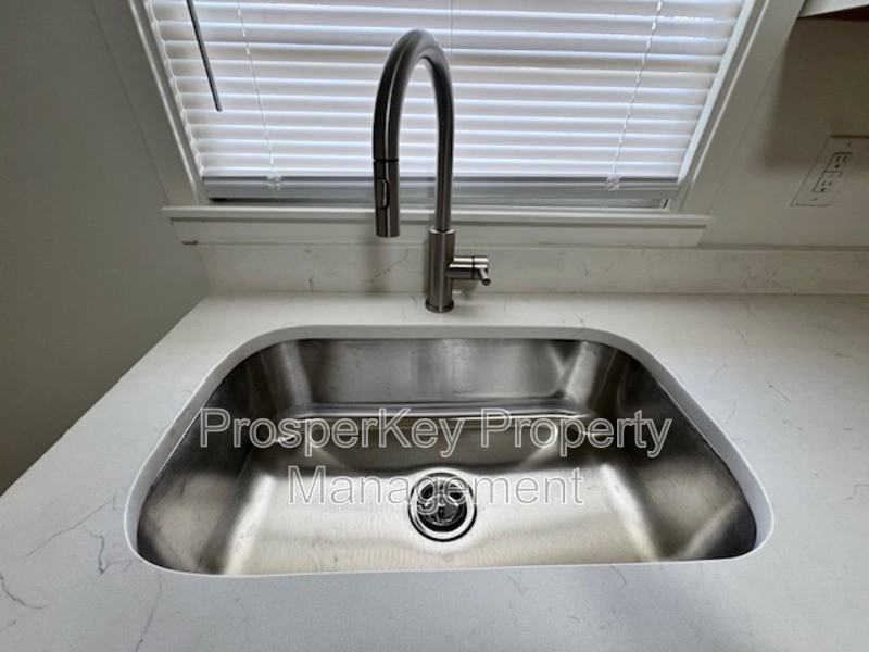 176 Wickham Dr - Photo 6 of 20