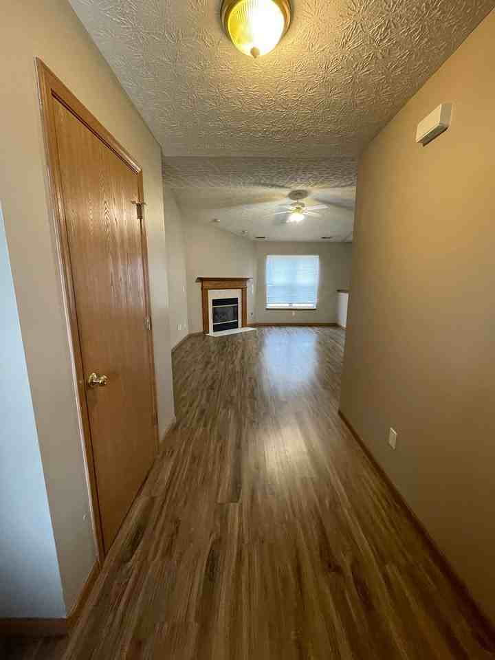 1900 Halyard Ct - Photo 7 of 24