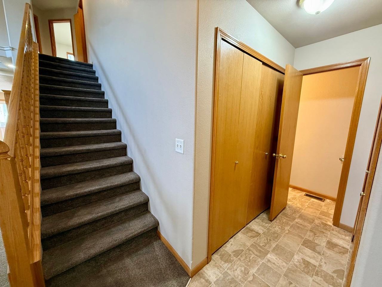 1974 Lily Dr - Photo 7 of 28