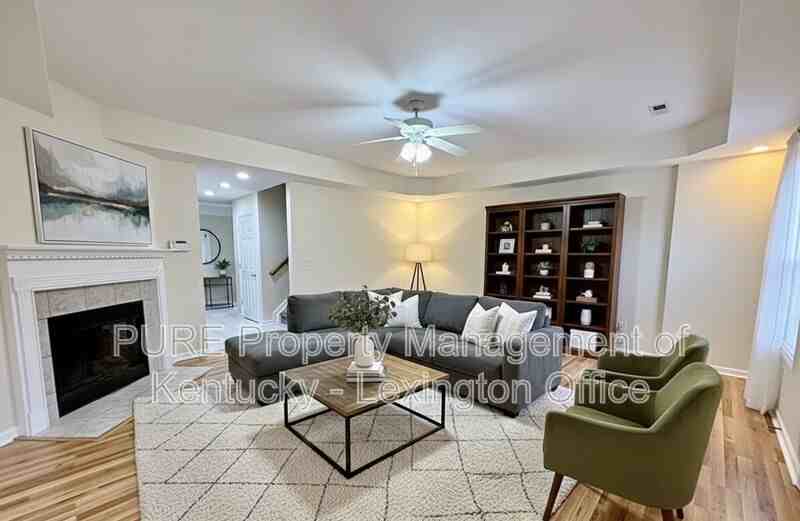 1104 Oatlands Park - Photo 3 of 30