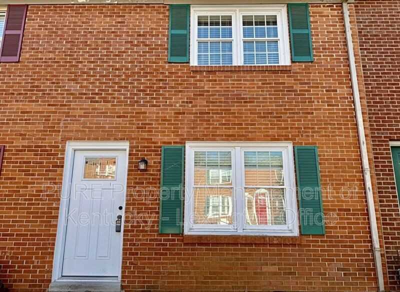 305 Lake St #16 - Photo 2 of 20