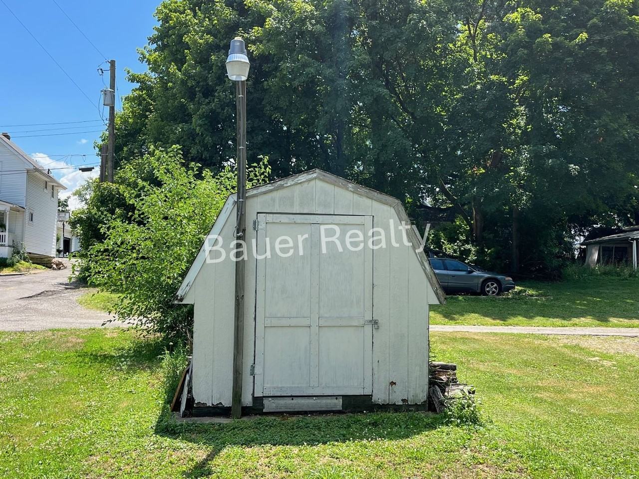 321 Ohio St - Photo 3 of 15