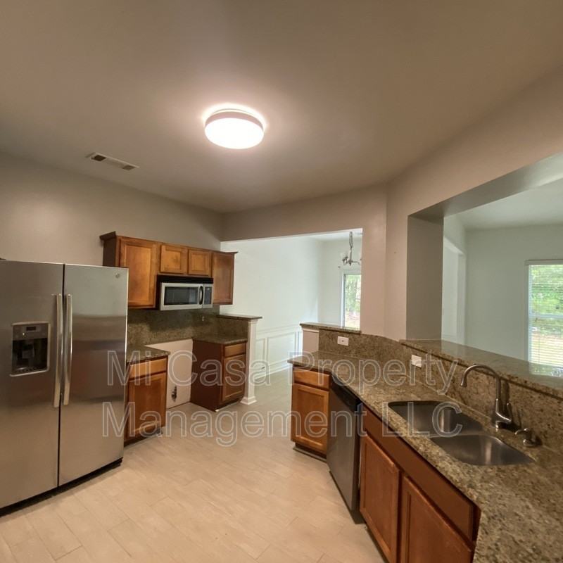 2922 Briaroak Dr - Photo 6 of 20