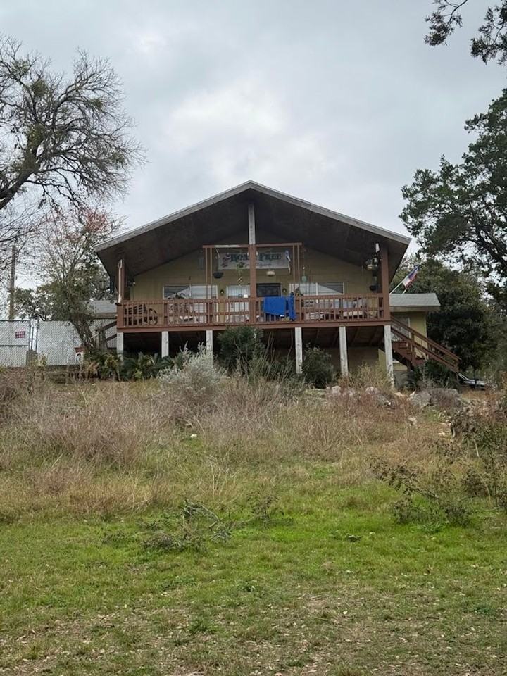 1800 Charter Oak Dr - Photo 2 of 48