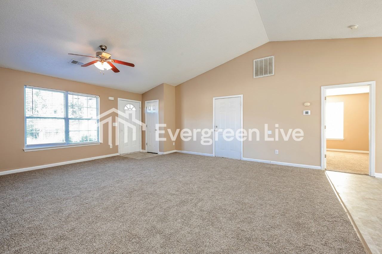 615 Nettie Dr - Photo 3 of 15