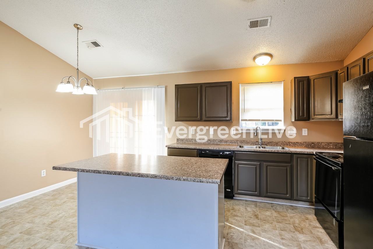 615 Nettie Dr - Photo 6 of 15