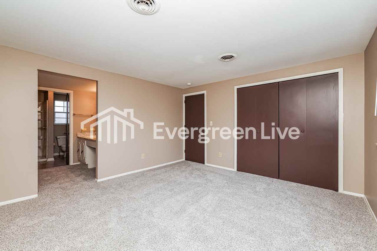 4418 Procuniar Dr - Photo 7 of 15