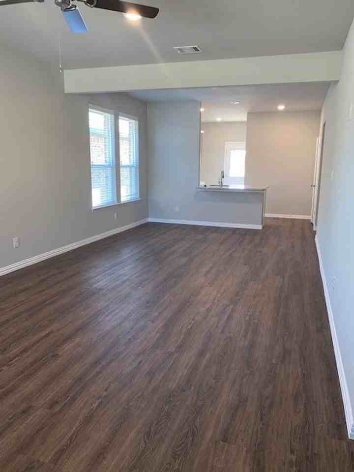 21 Elk Dr - Photo 6 of 11