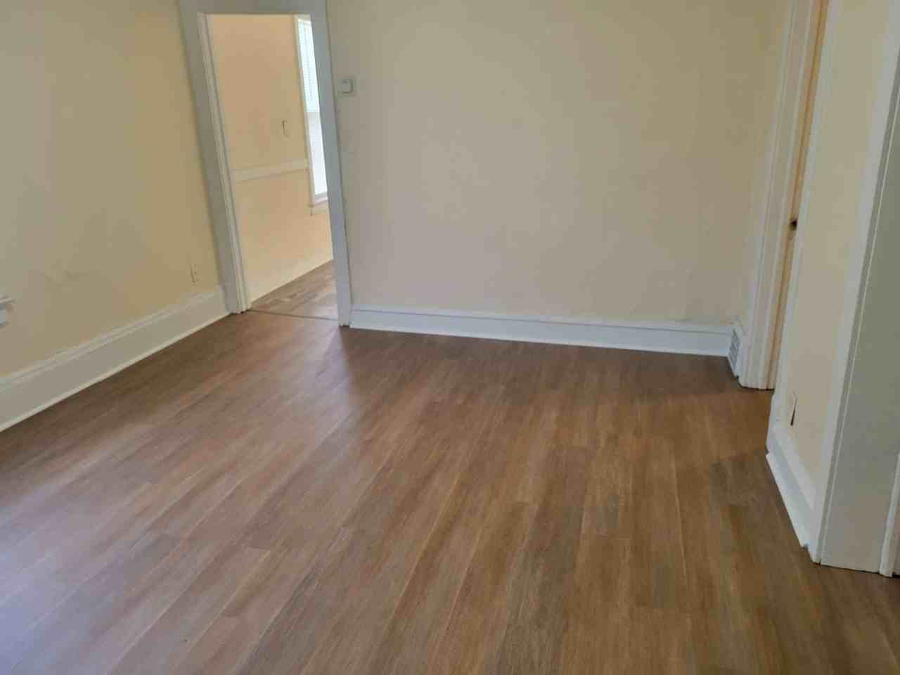 3233 N 20th St - Photo 6 of 12