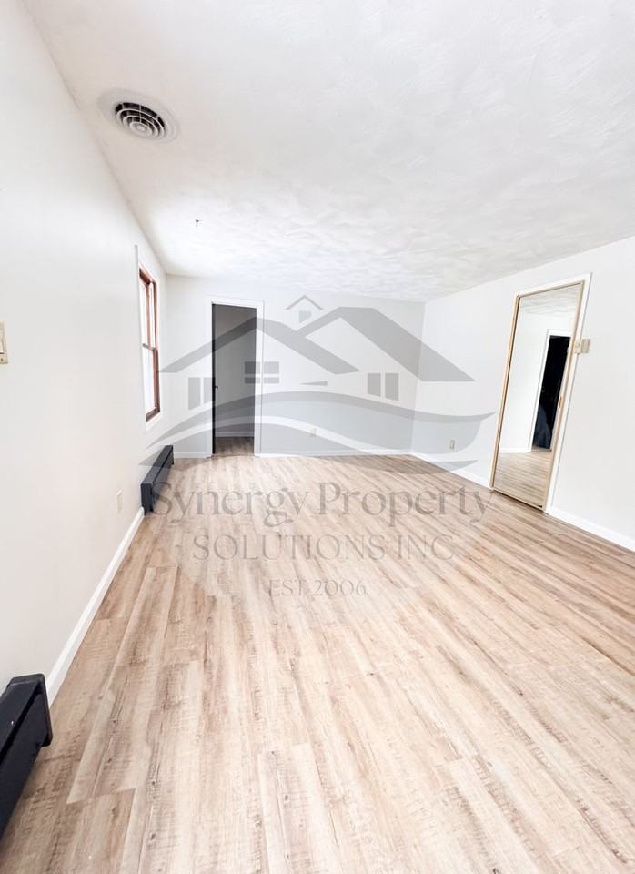 2130 W Cook Rd - Photo 6 of 26