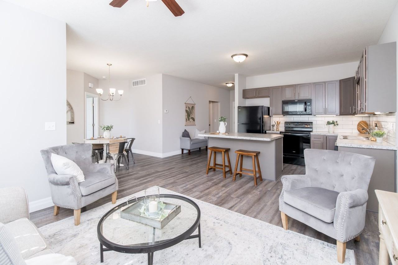 4112 N Manchester St - Photo 7 of 17