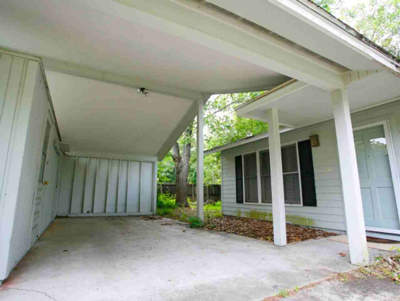 4918 Nw 29th St - Photo 5 of 12