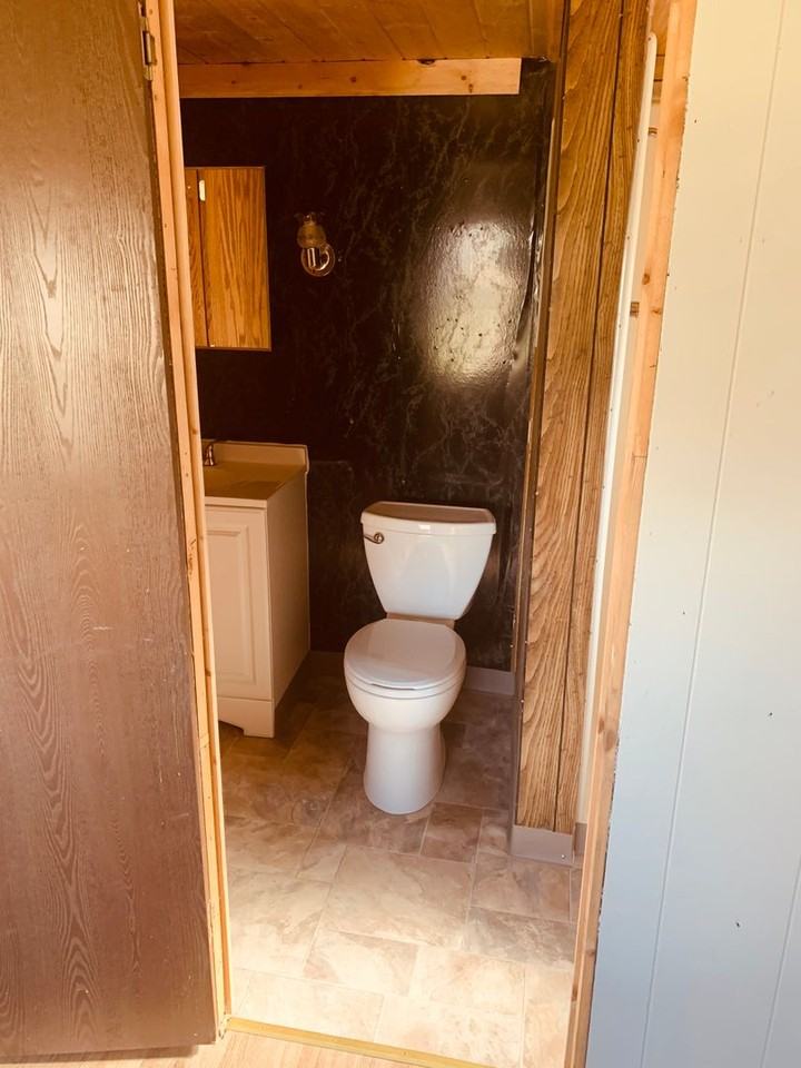 1319 2nd Ave Nw - Photo 4 of 11