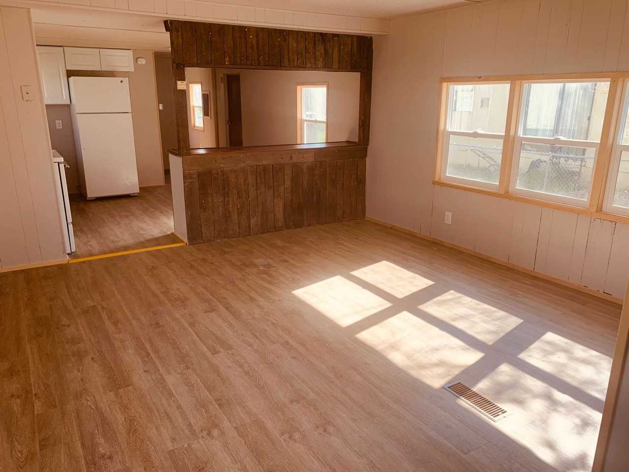 1319 2nd Ave Nw - Photo 6 of 11