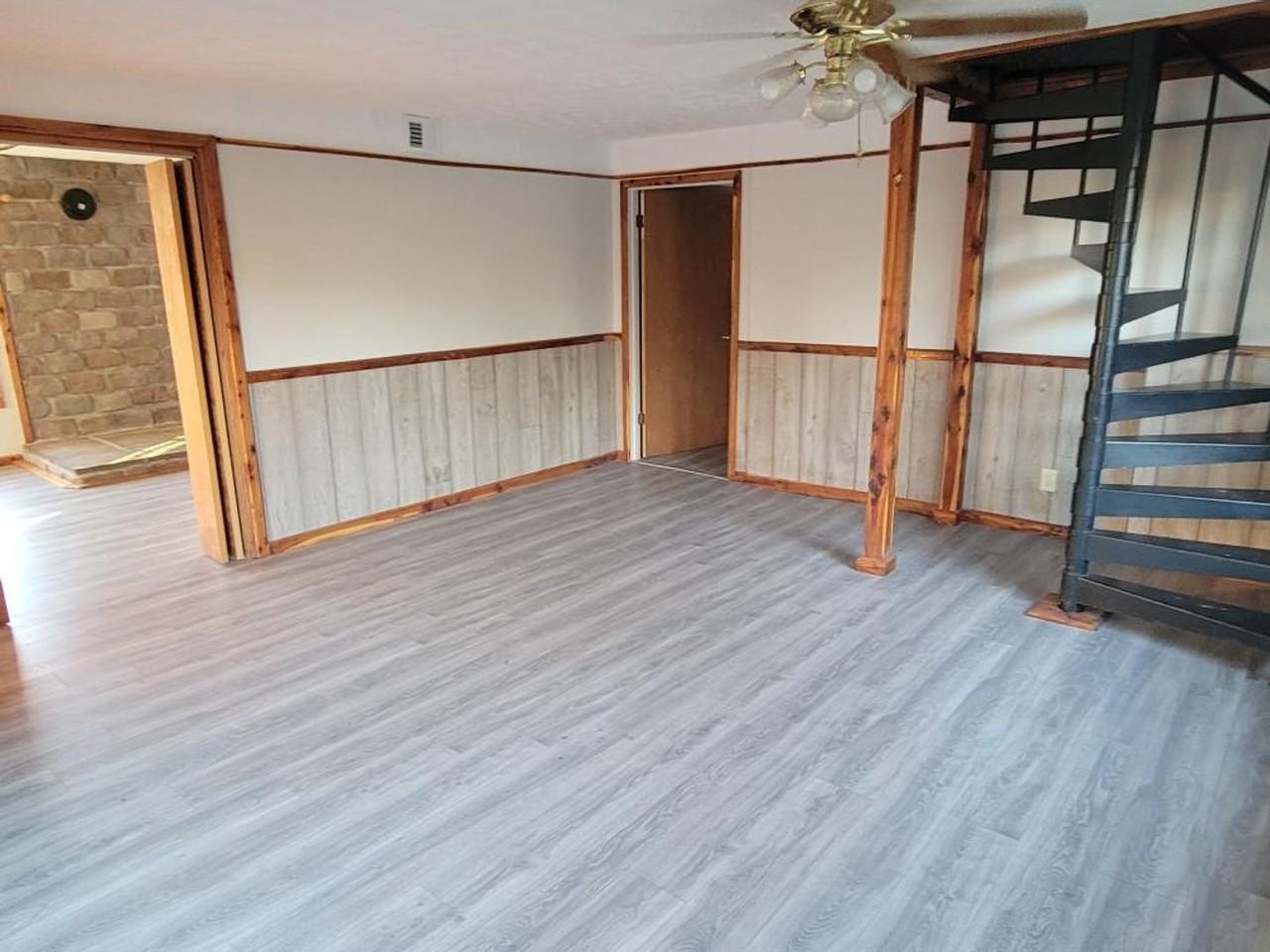 688 Speck Rd - Photo 2 of 12