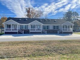 featured image of 102 N Maple St