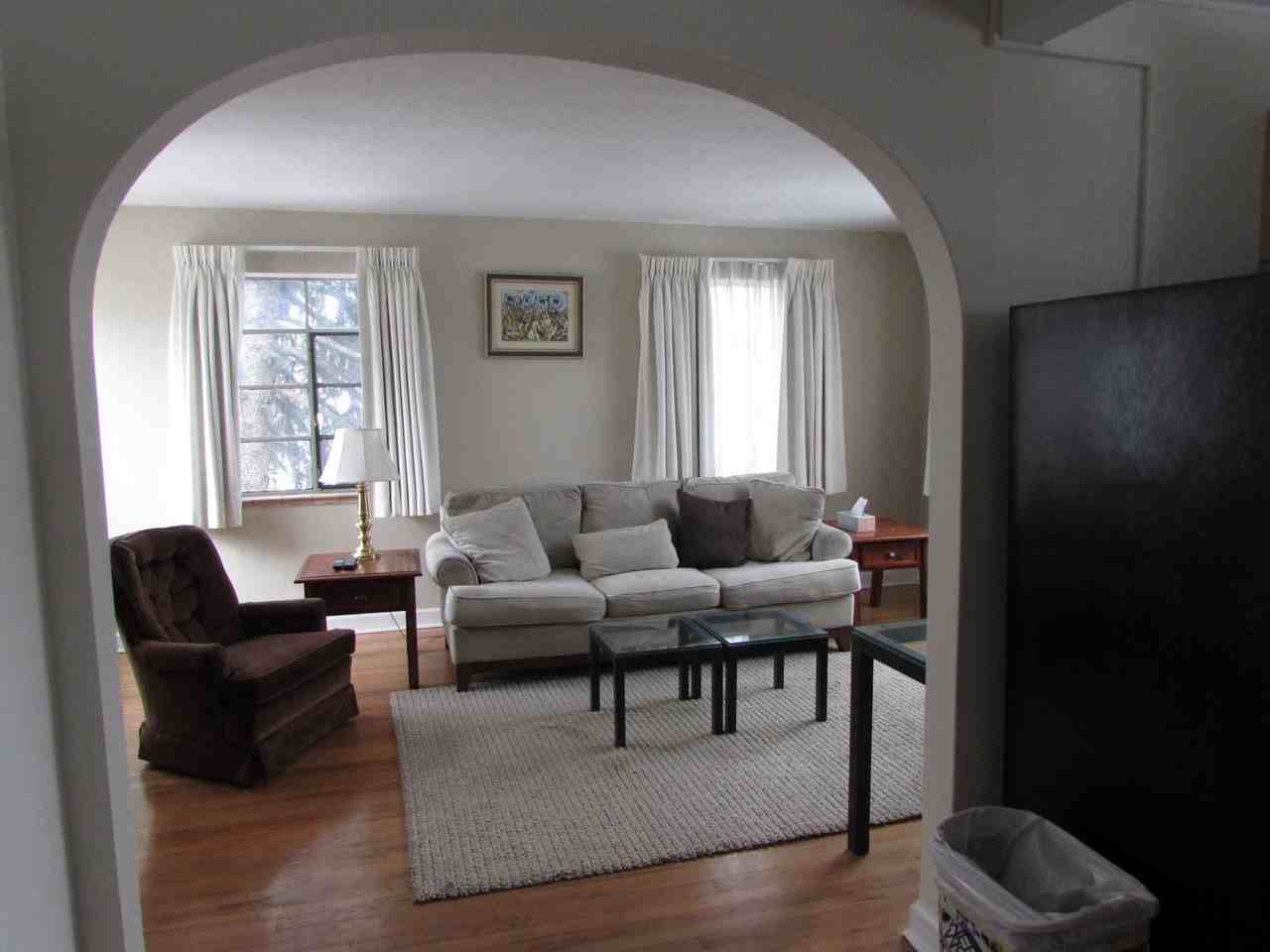 1483 Ash St #8 - Photo 3 of 15