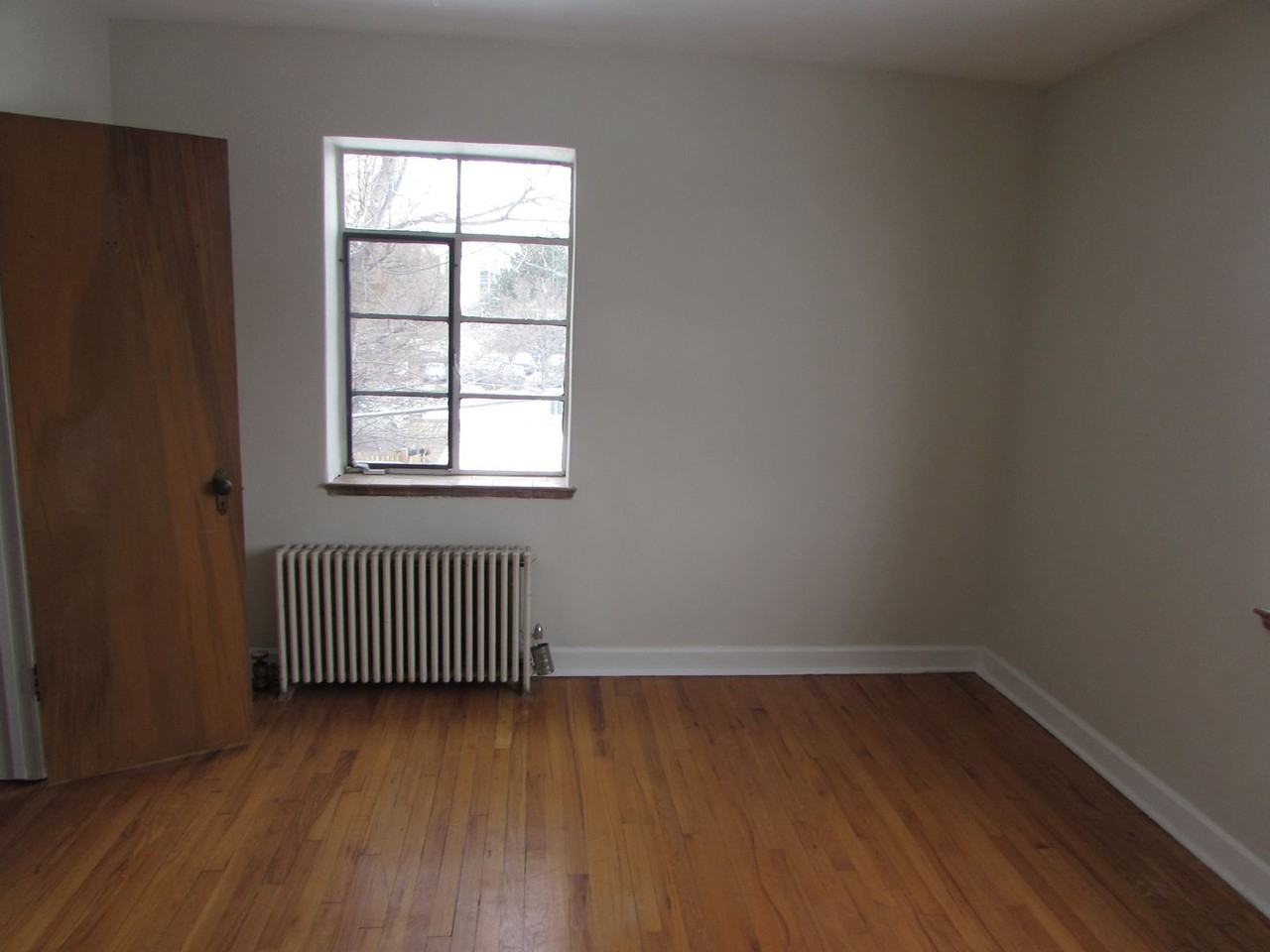 1483 Ash St #8 - Photo 7 of 15