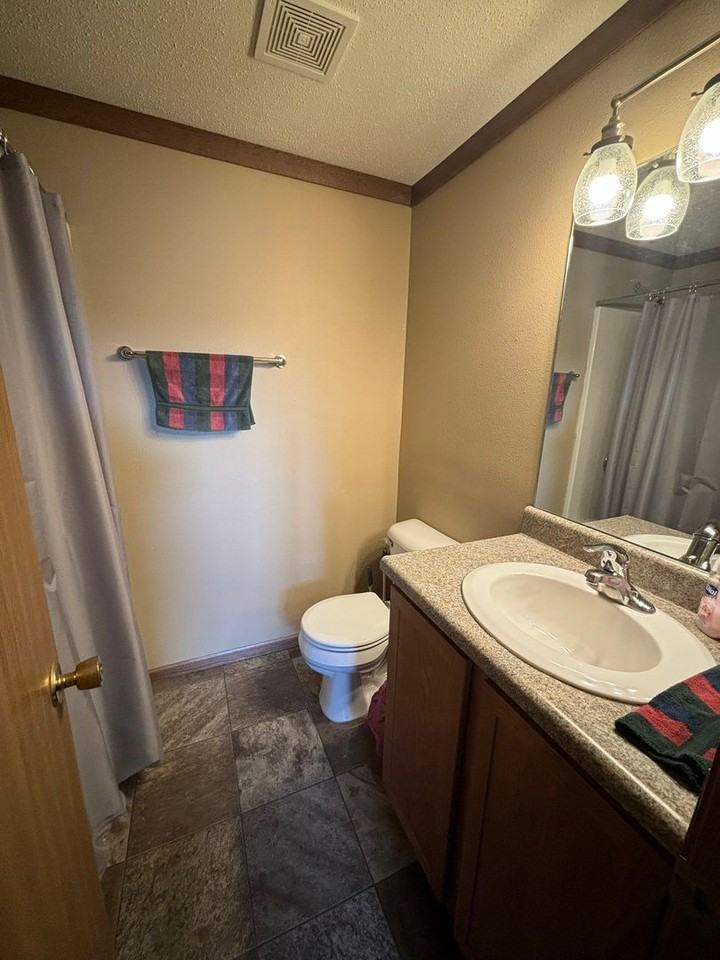 1111 Field View Dr - Photo 7 of 21