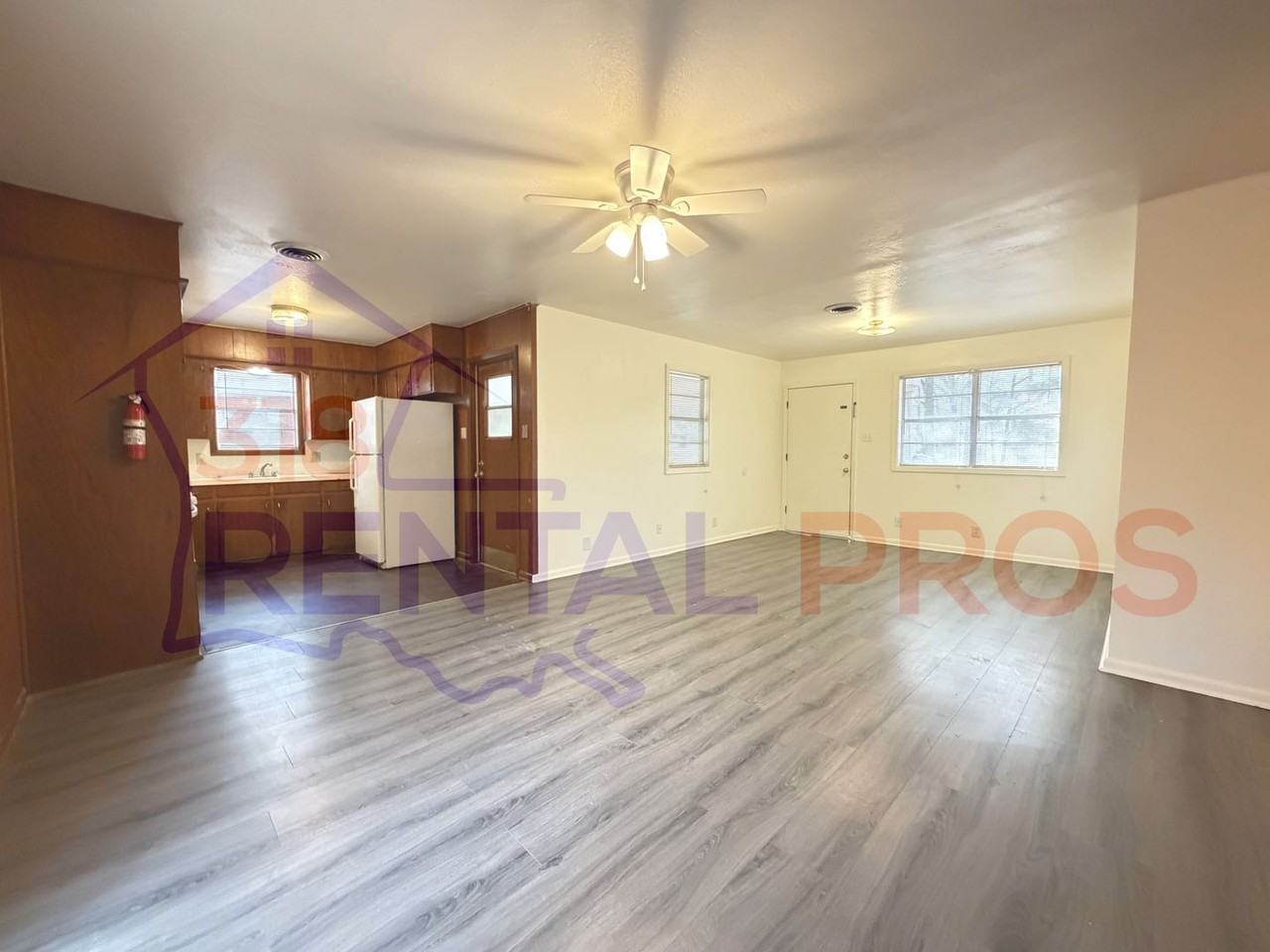 209 Ragan St - Photo 6 of 18