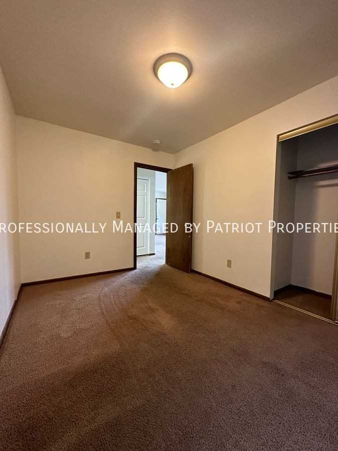 Freedom Park Apartments - Photo 5 of 25