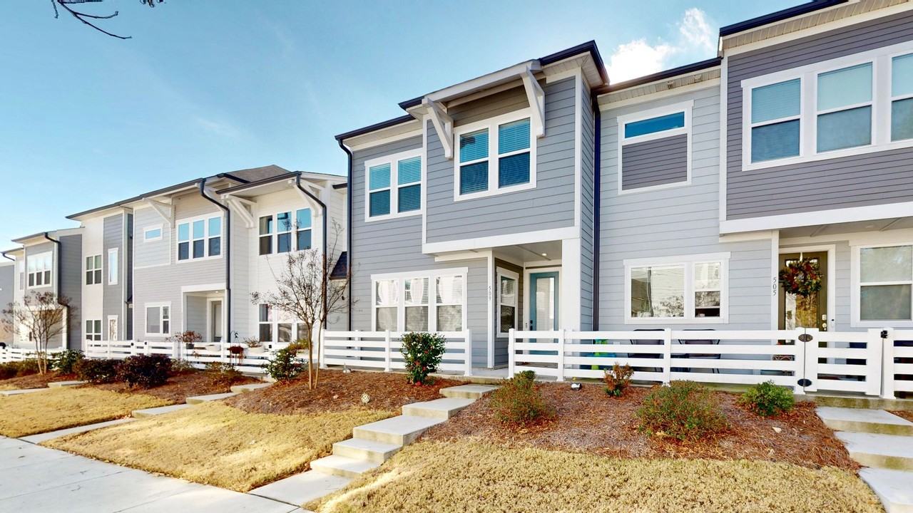 509 Myrick Aly - Photo 2 of 36