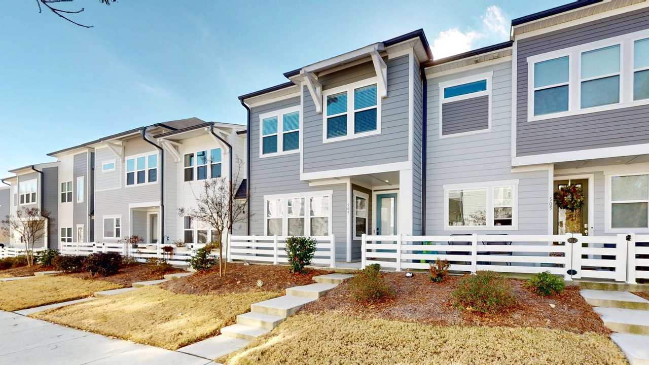 509 Myrick Aly - Photo 3 of 36