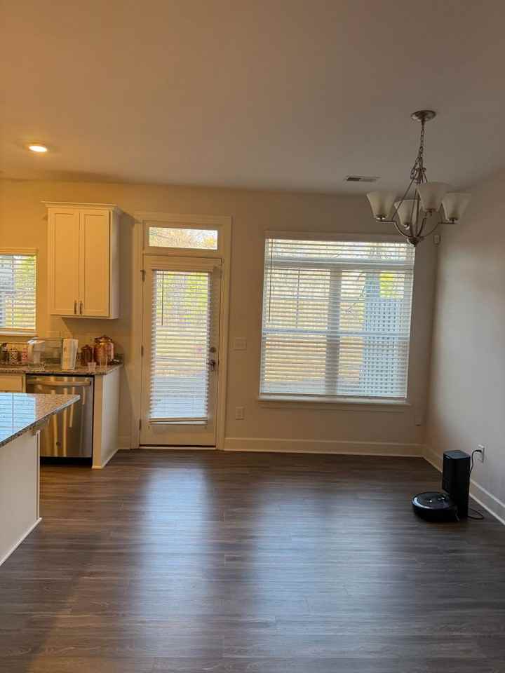 27 Jaycee Ct - Photo 4 of 14