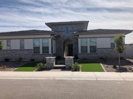 featured image of 1949 E Bellflower Ct