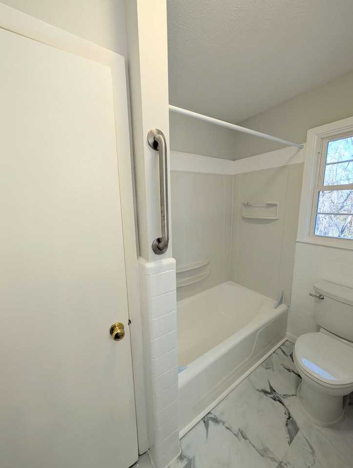 36 Debra Ln - Photo 7 of 17