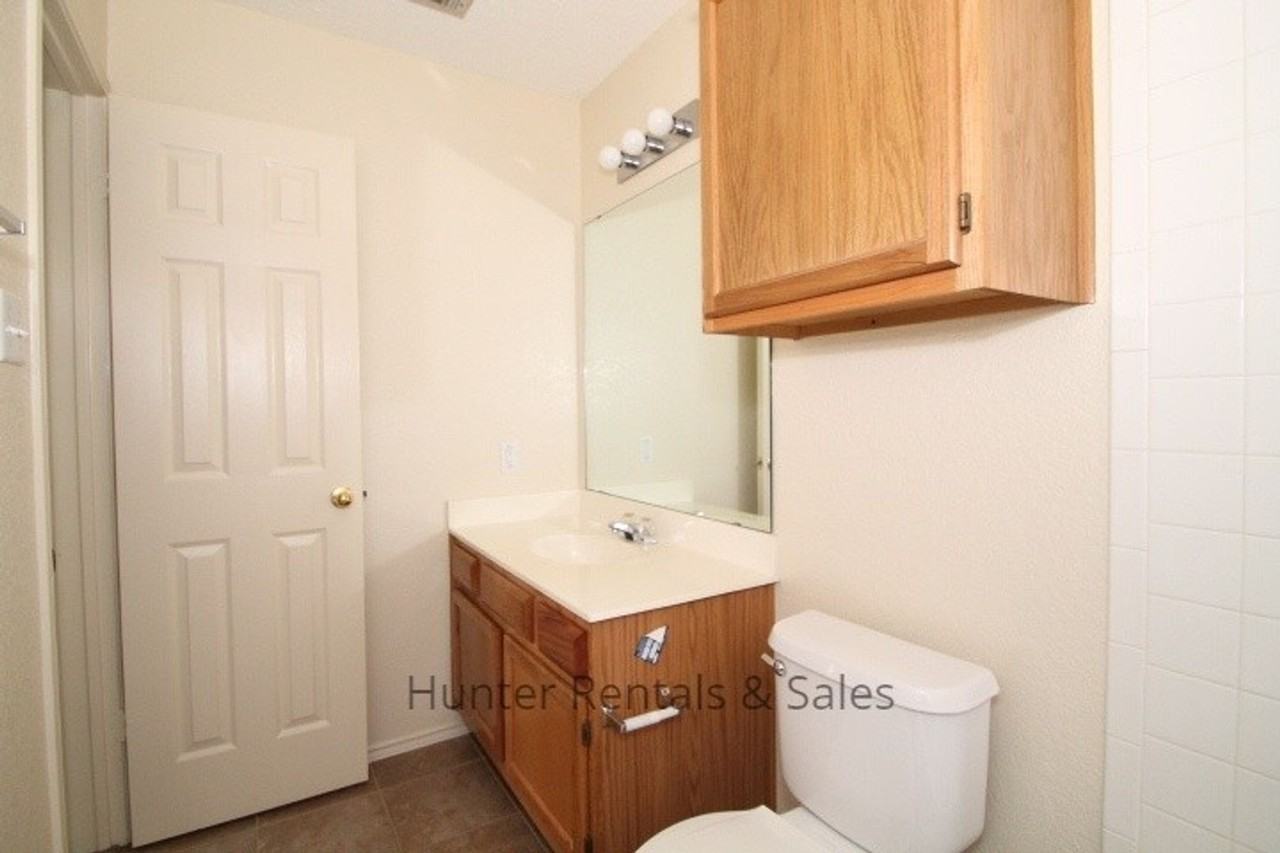 4206 Breckenridge Dr - Photo 6 of 10