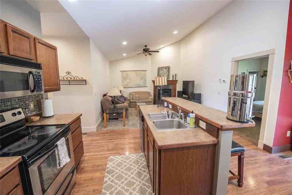 4375 Brookside Ln #B - Photo 2 of 18