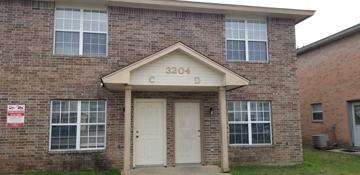 featured image of 3204 Hereford Ln