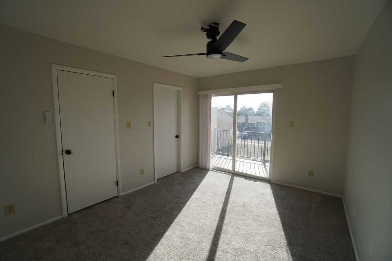 6727 Dale Rd - Photo 7 of 31