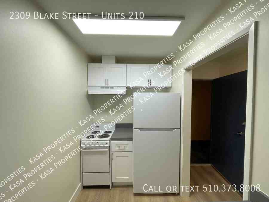2309 Blake St, Berkeley - Photo 6 of 22