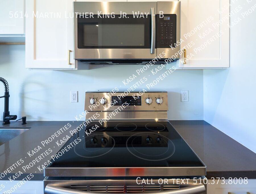 5614 Martin Luther King Jr Way - Photo 3 of 44