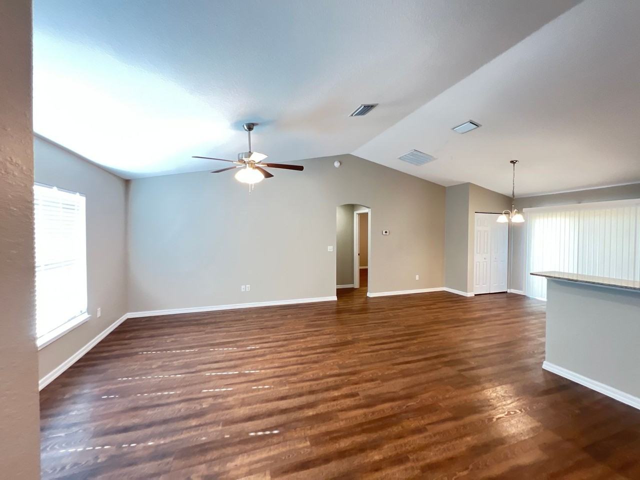 2539 Sw 158th Lane Rd - Photo 5 of 22