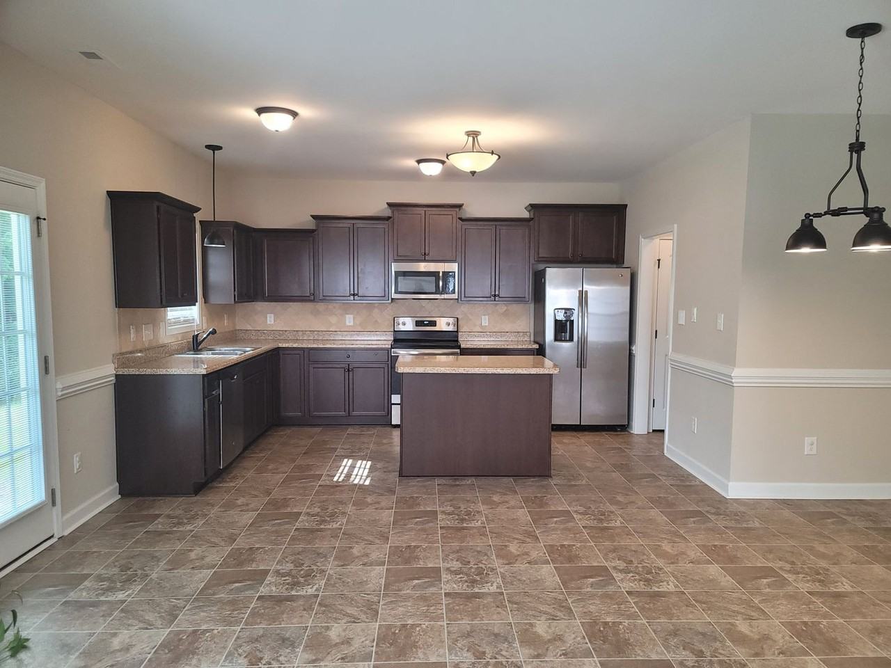 248 Fishers Cv - Photo 7 of 21