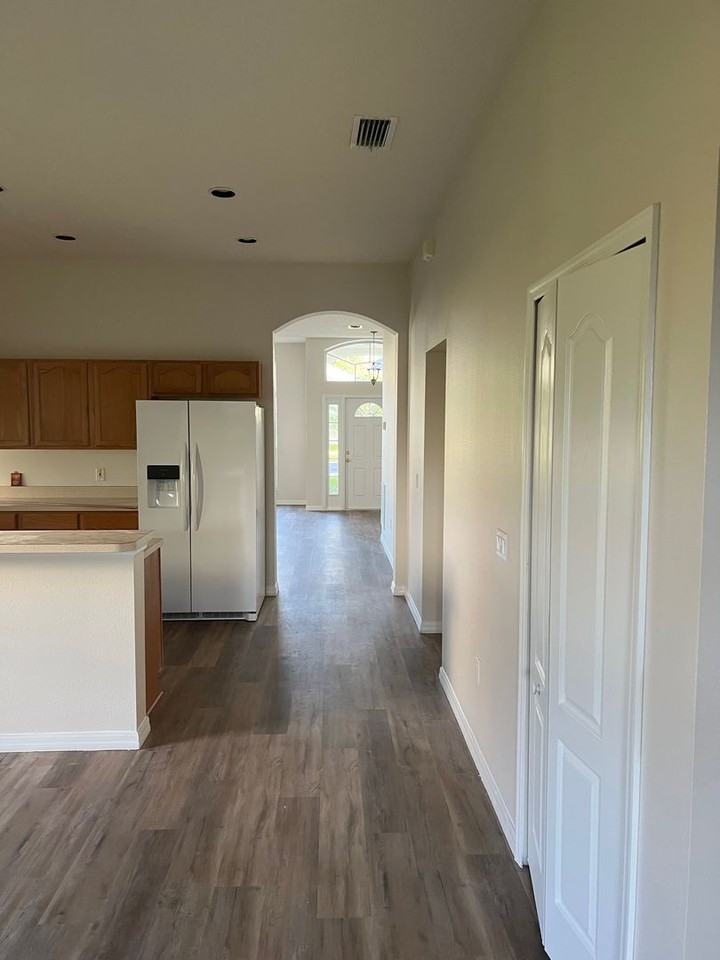 122 Spring Glen Dr - Photo 4 of 19