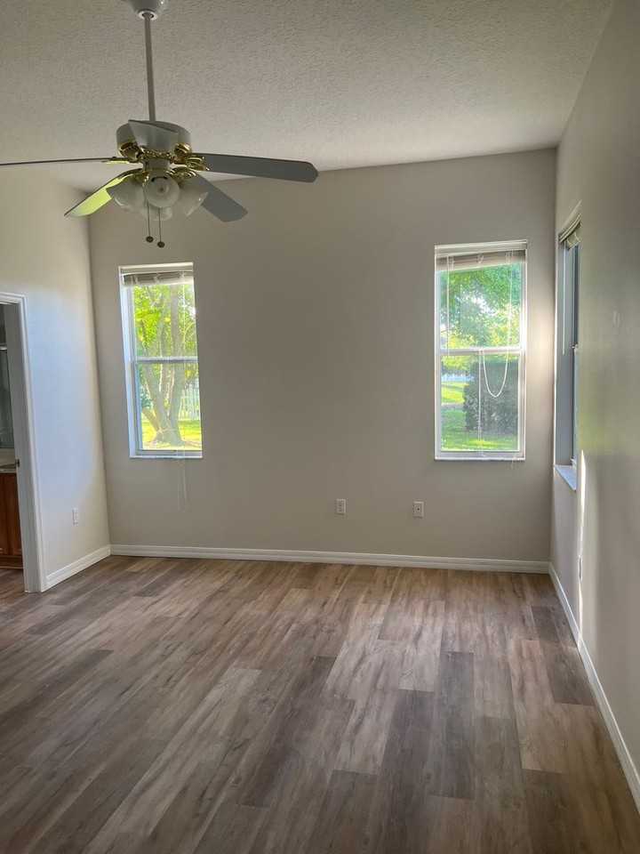 122 Spring Glen Dr - Photo 5 of 22